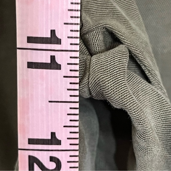 Cloth & Stone Anthropologie Pants Size Medium Pull On Jogger Side Buttons Olive - Picture 6 of 13